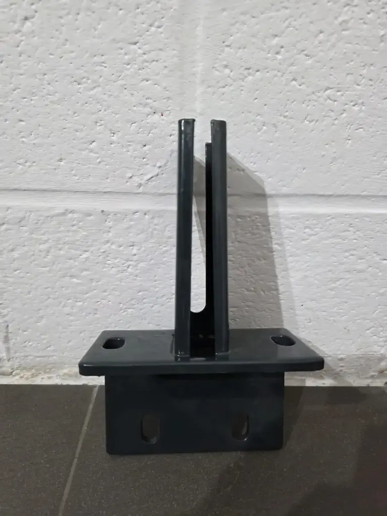 platine L beton pour poteaux 60x40 anthracite (Ral 7016)